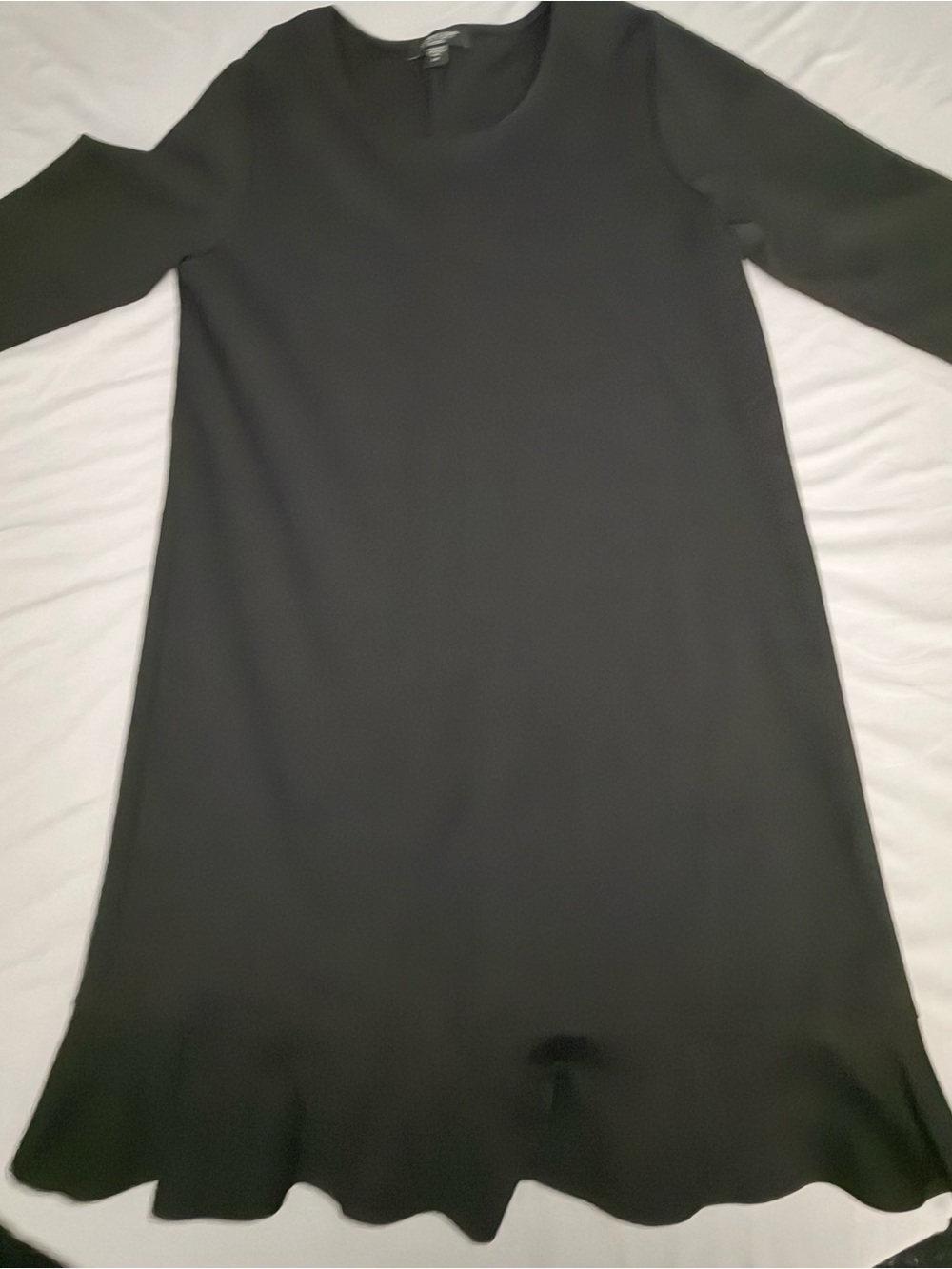 Karen Kane Black Ruffle Hem Shift Dress 3/4 Sleeve